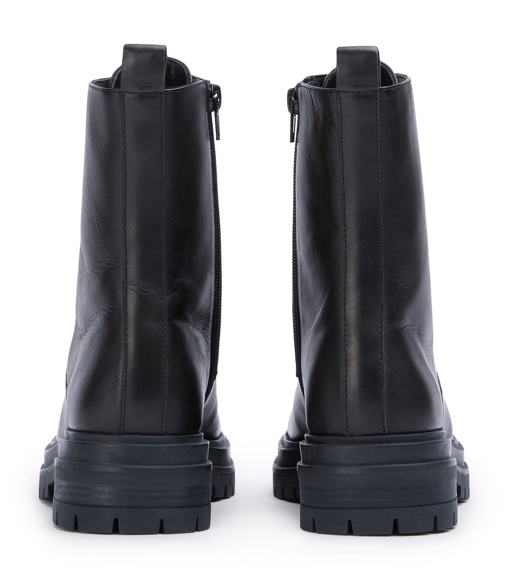 Wya Black Como Ankle Boots - Tony Bianco For Sale