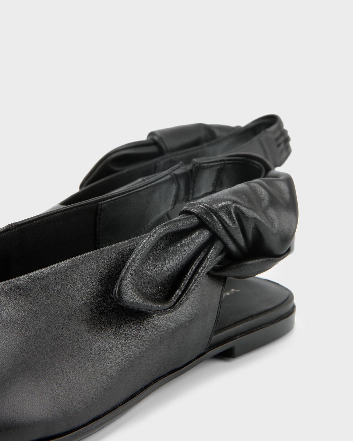 Vagabond Aleya ballet flats
