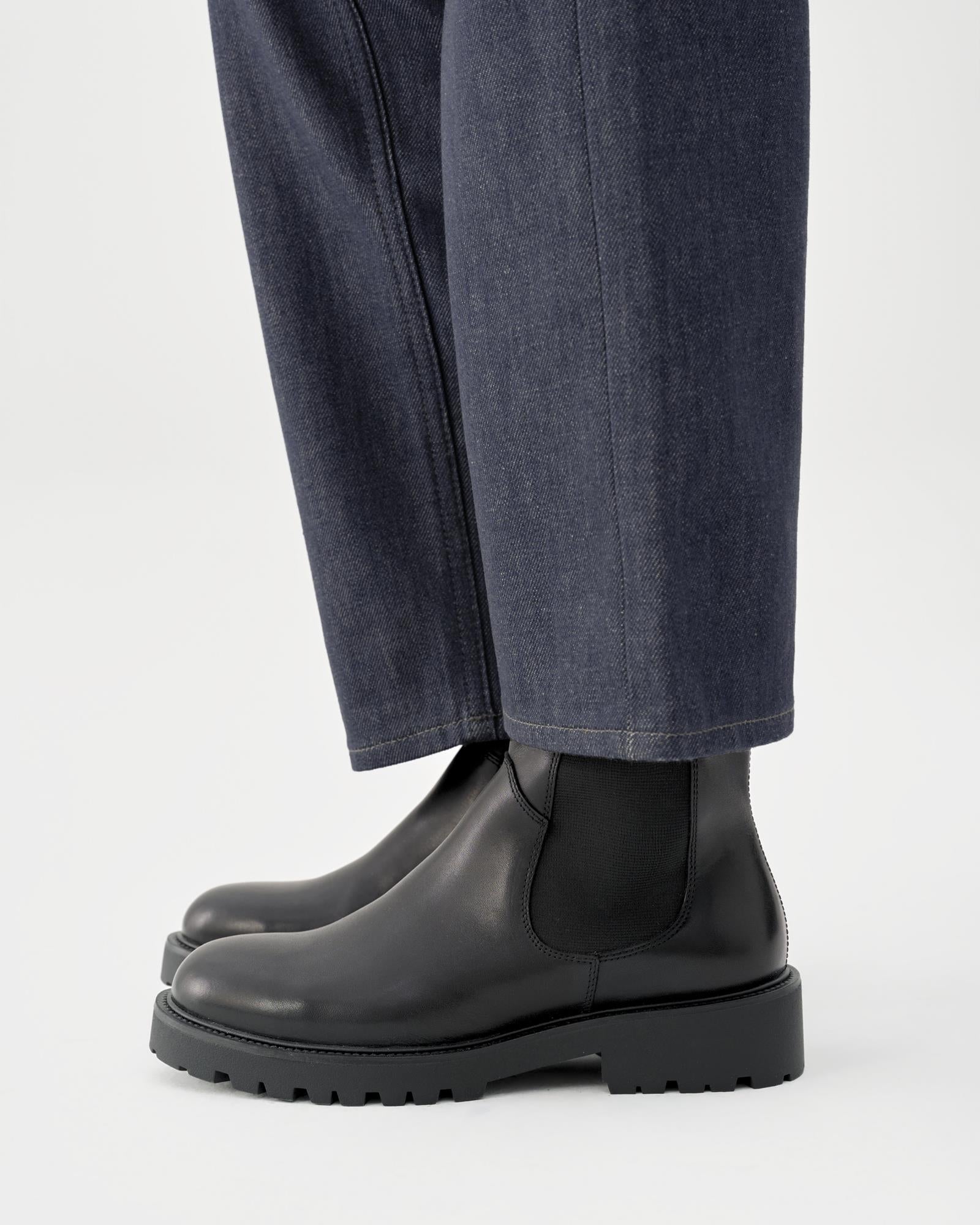 Vagabond Kenova chelsea boots