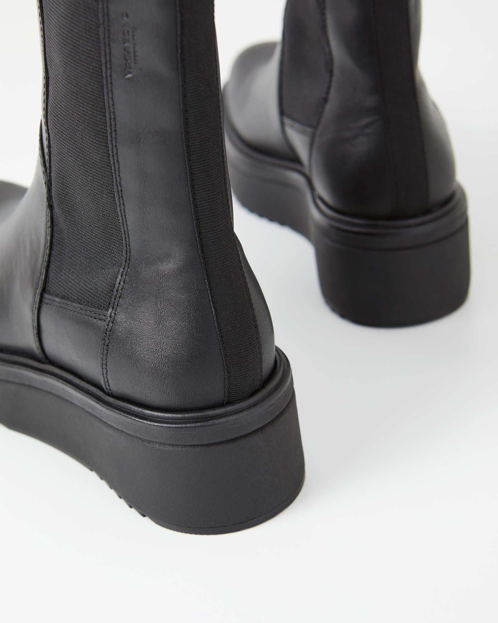 Vagabond Tara chelsea boots